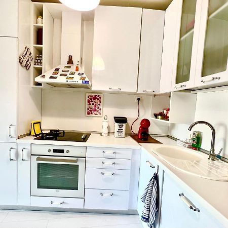 Town Place Apartment Kŭrdzhali エクステリア 写真