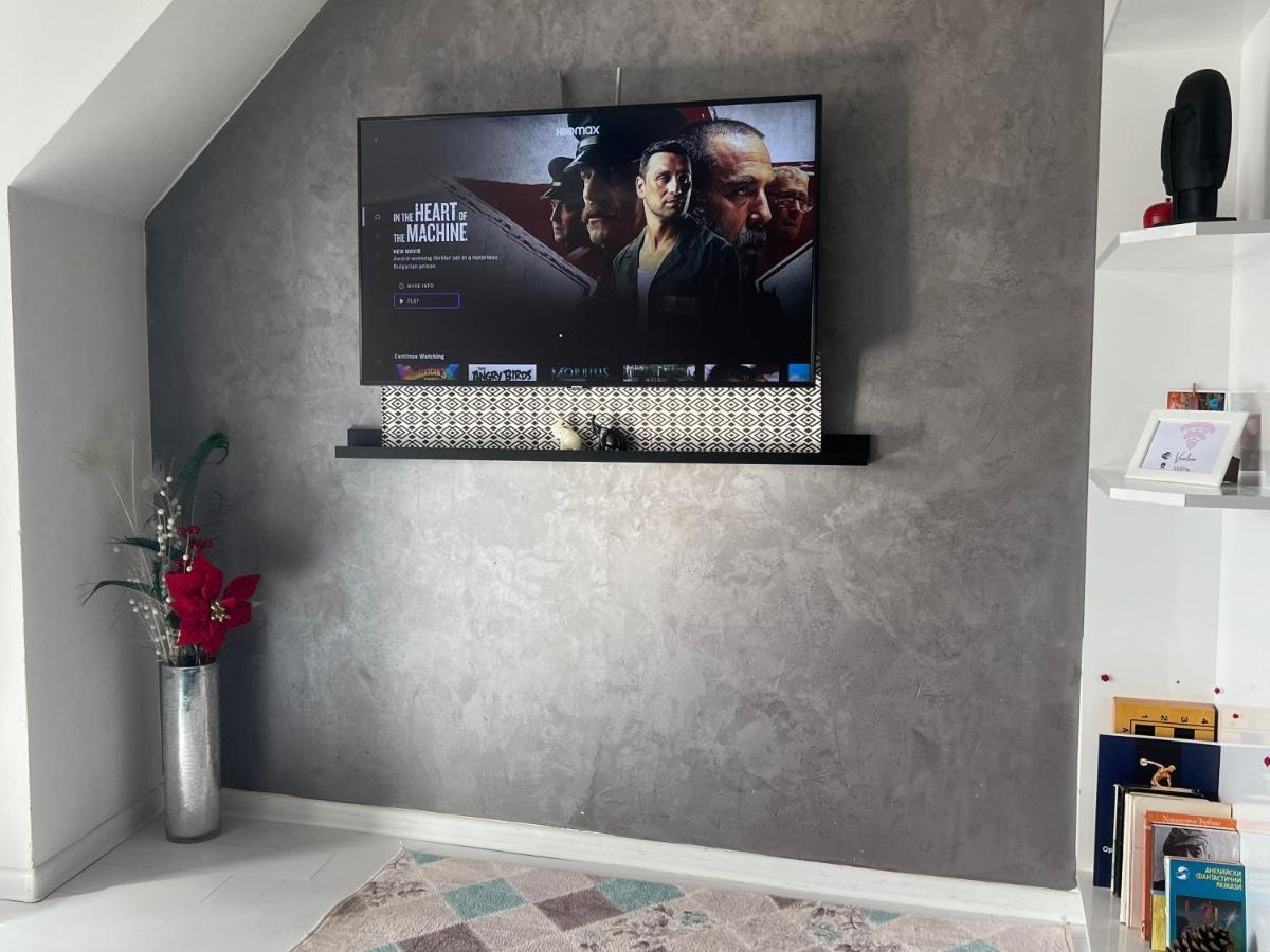 Town Place Apartment Kŭrdzhali エクステリア 写真